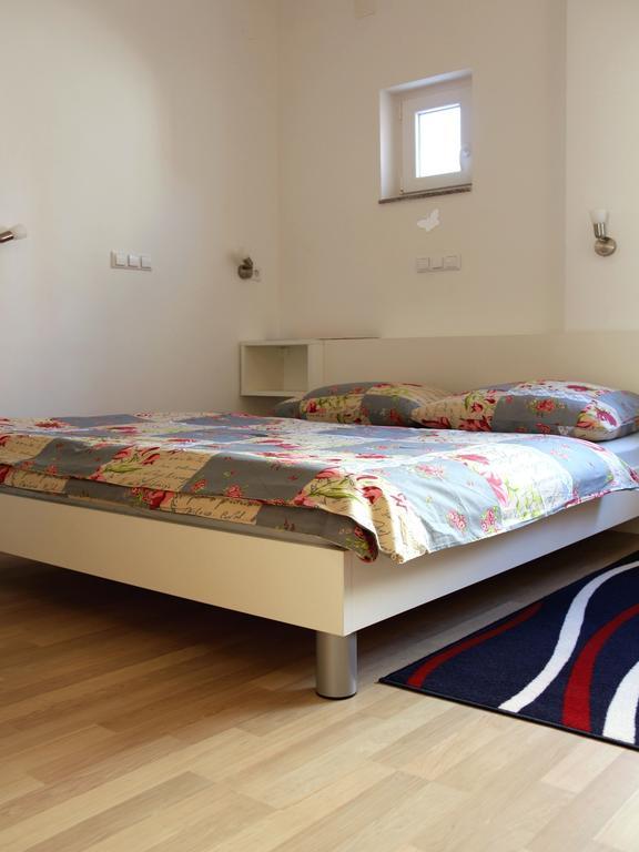 Apartmani Nighty Night ザグレブ 部屋 写真