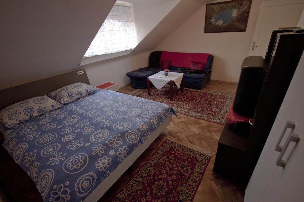 Apartmani Nighty Night ザグレブ 部屋 写真